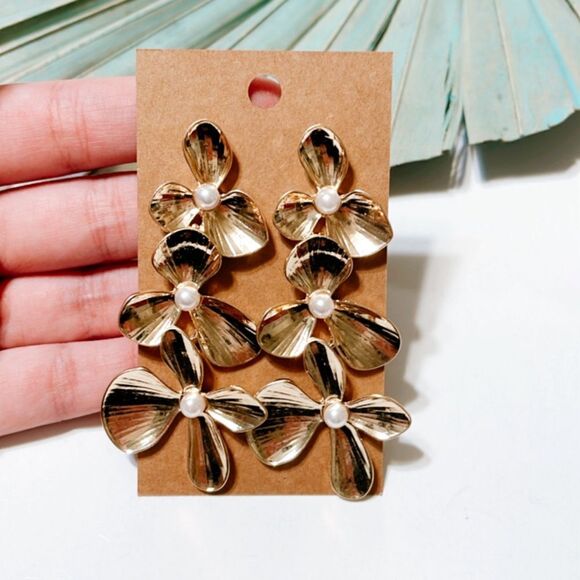 Flower statement earrings #70 - Picture 6 of 6